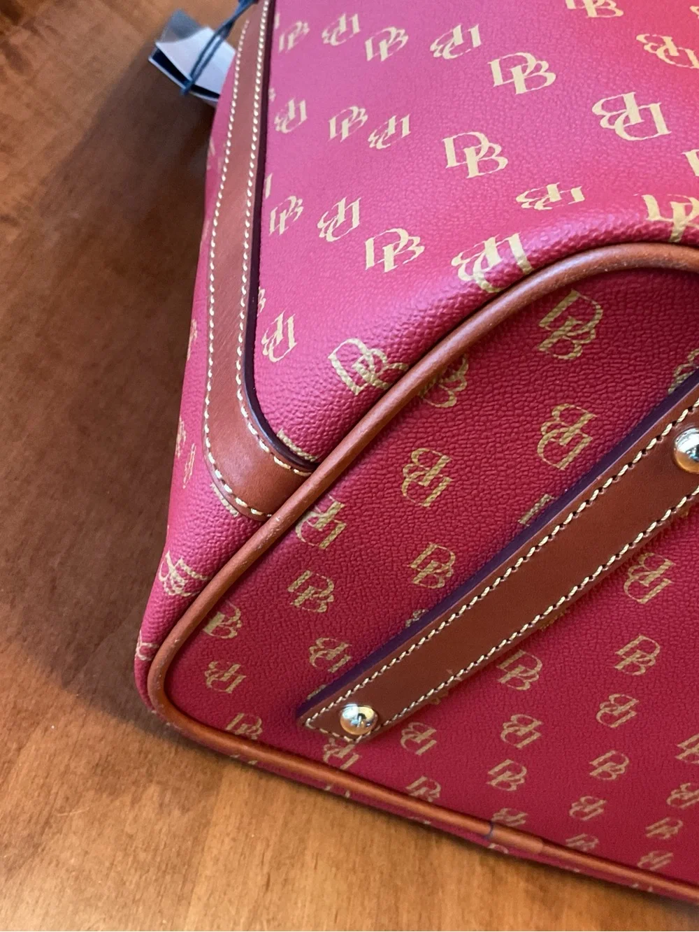 Dooney & Bourke Red Gretta Drawstring Bucket Shoulder Bag with wallet - Picture 8 of 16